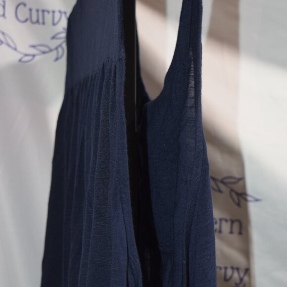 Crown & Ivy Navy Tank, Size 3X - Picture 9 of 10